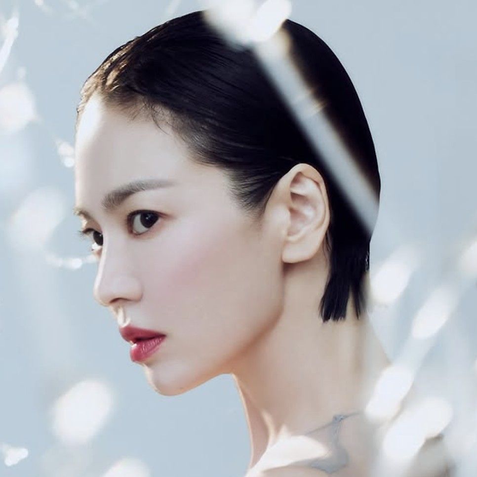 Latest photo of Song Hyekyo