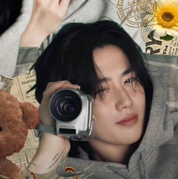 Recent activity shot of Suho