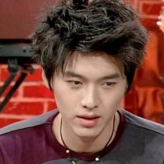 粉絲拍下的玄彬瞬間