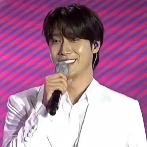 Latest photo of Choi Woojin