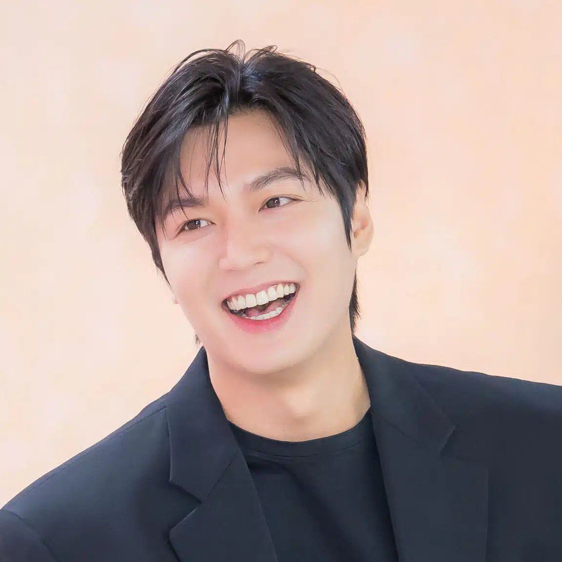 イ・ミンホのビハインドカット