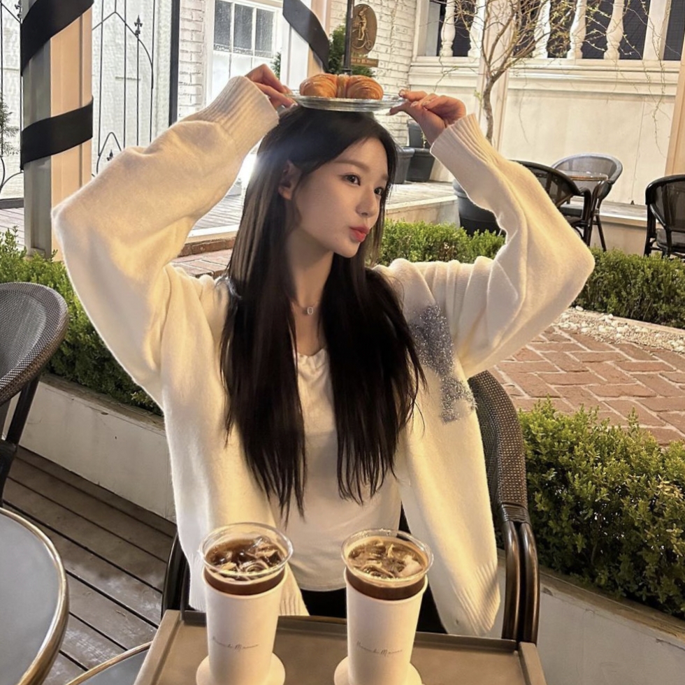 Latest photo of Jang Nara