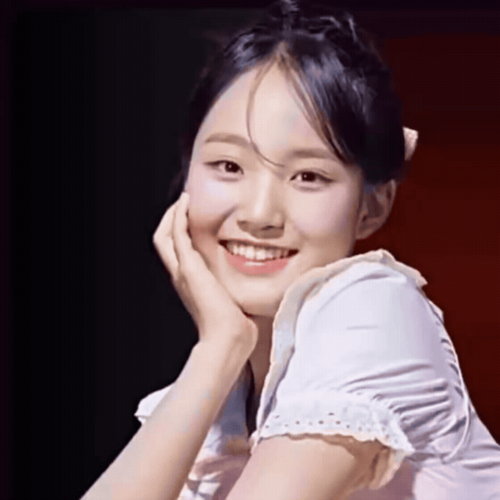 Behind-the-scenes cut of Kim Taeyeon