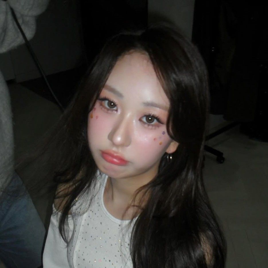 Foto kegiatan terbaru dari Jeon Yujin