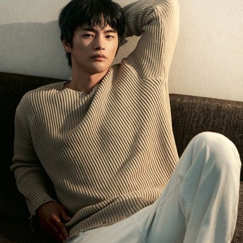 A moment captured by a fan of Seo Inguk