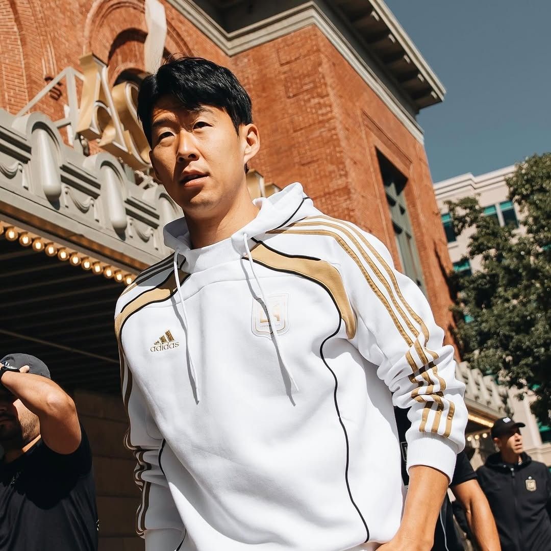 Momen yang diabadikan oleh penggemar Son Heungmin