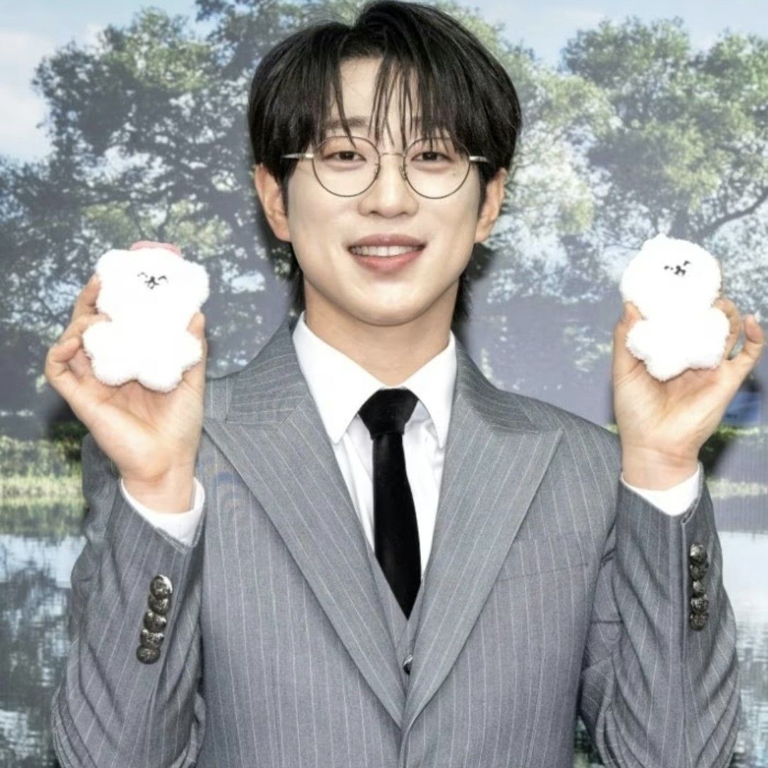 Latest photo of An Sunghoon