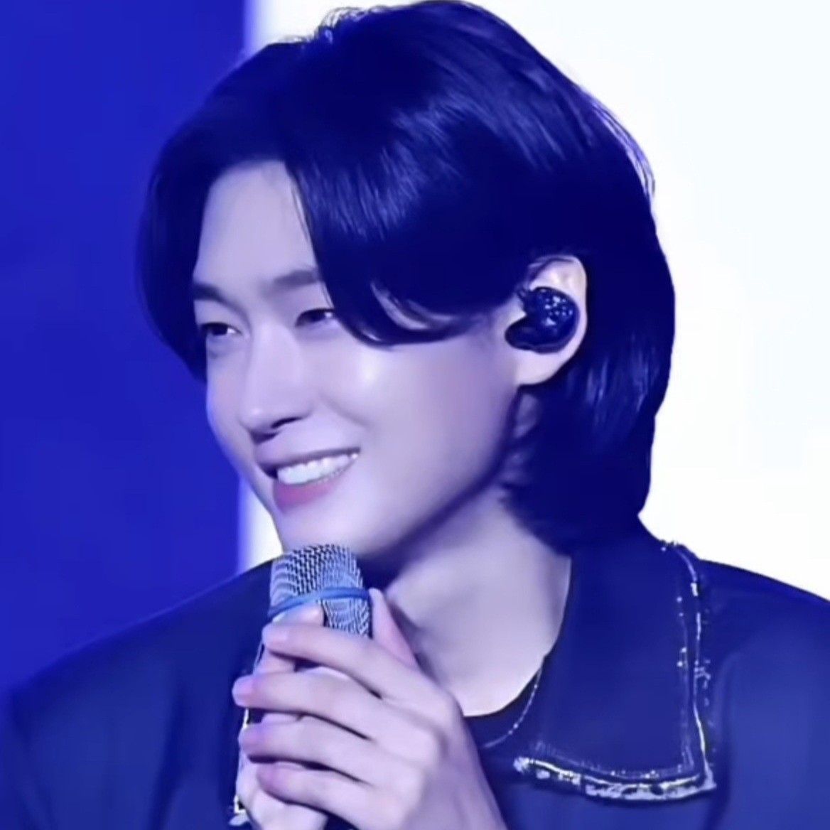 Kim Yongbin的最新照片