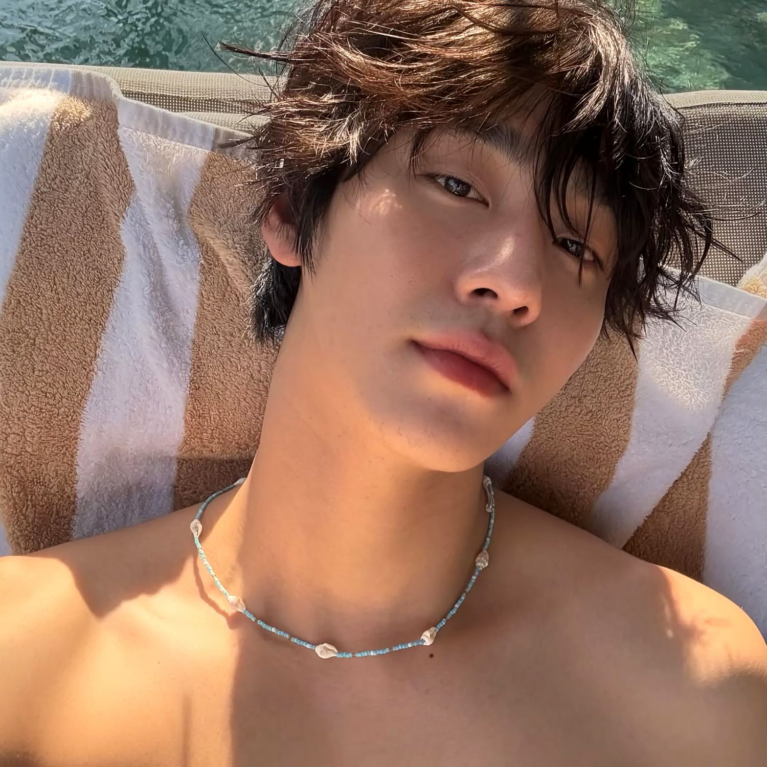 A moment captured by a fan of Ahn Hyoseop