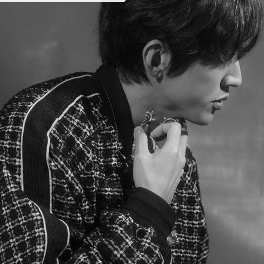 A moment captured by a fan of Lee Seungyoon