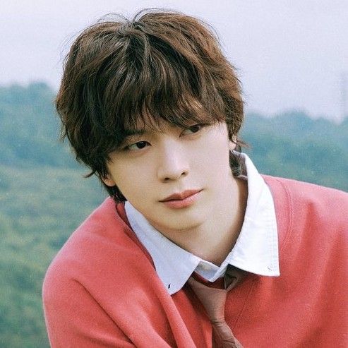 A moment captured by a fan of Yook Sungjae