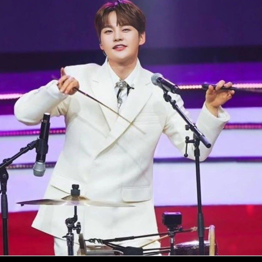 박서진 최근 활동샷