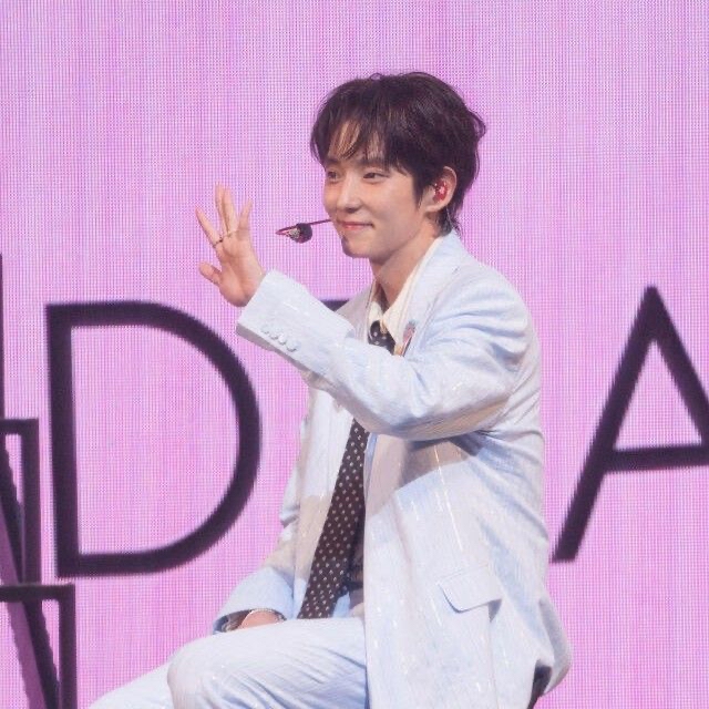 Latest photo of Lee Joongi