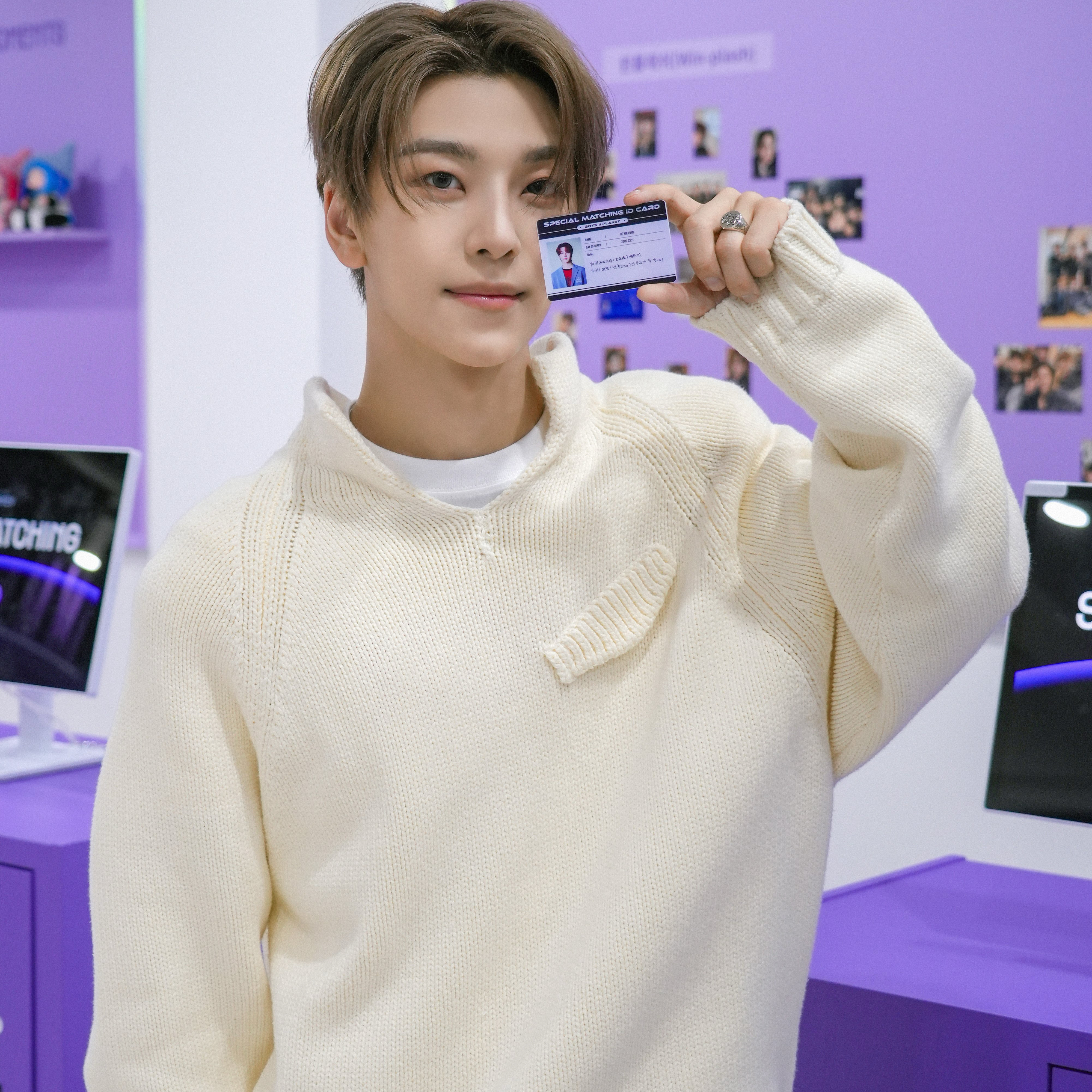 Foto terbaru dari Ong Seongwu