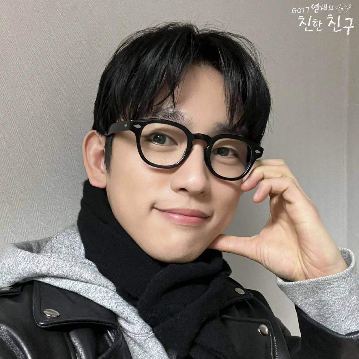 パク・ジニョンの最近の活動ショット