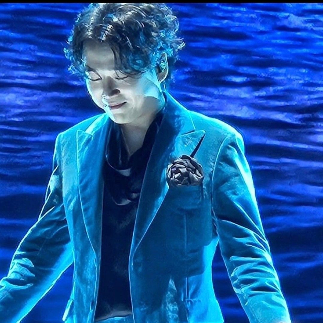 Behind-the-scenes cut of Hwang Youngwoong