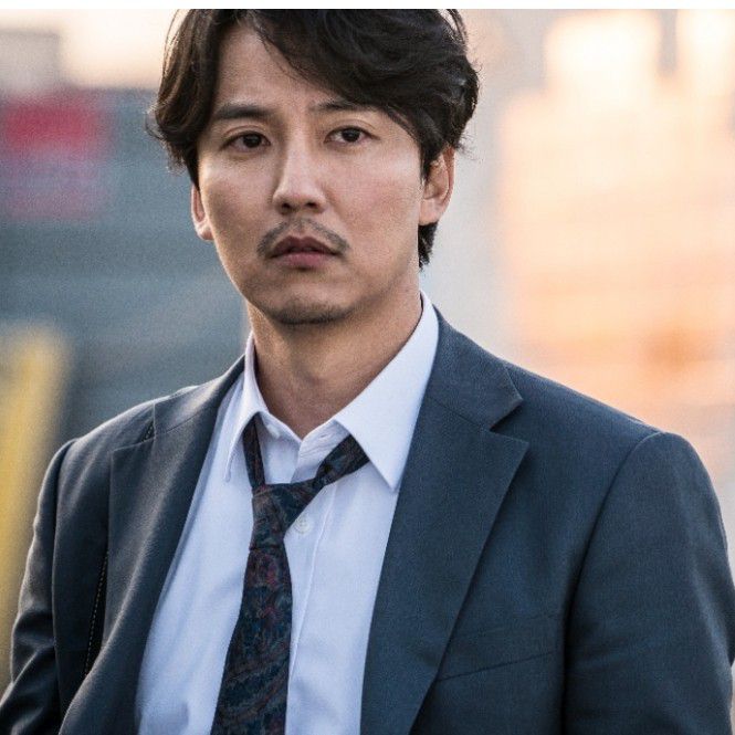 Behind-the-scenes cut of Kim Namgil