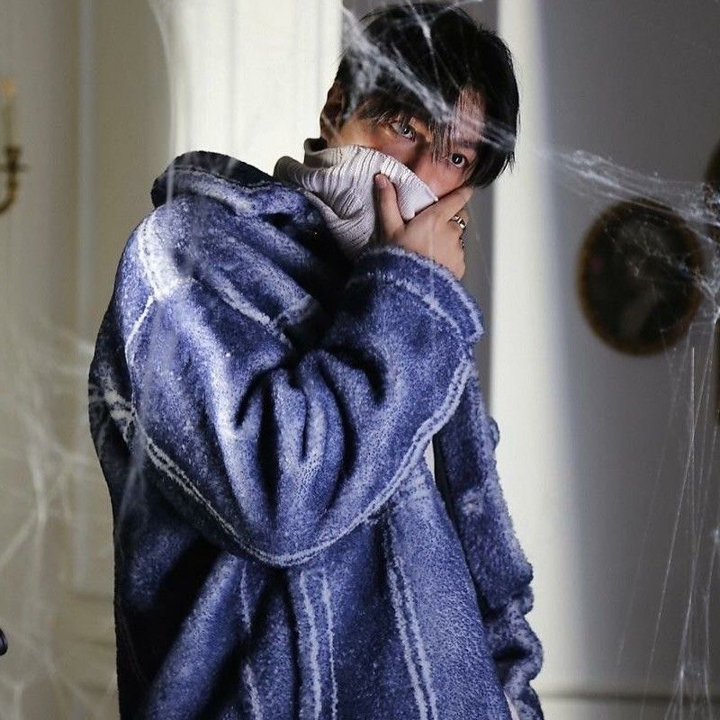 粉絲拍下的李敏鎬瞬間