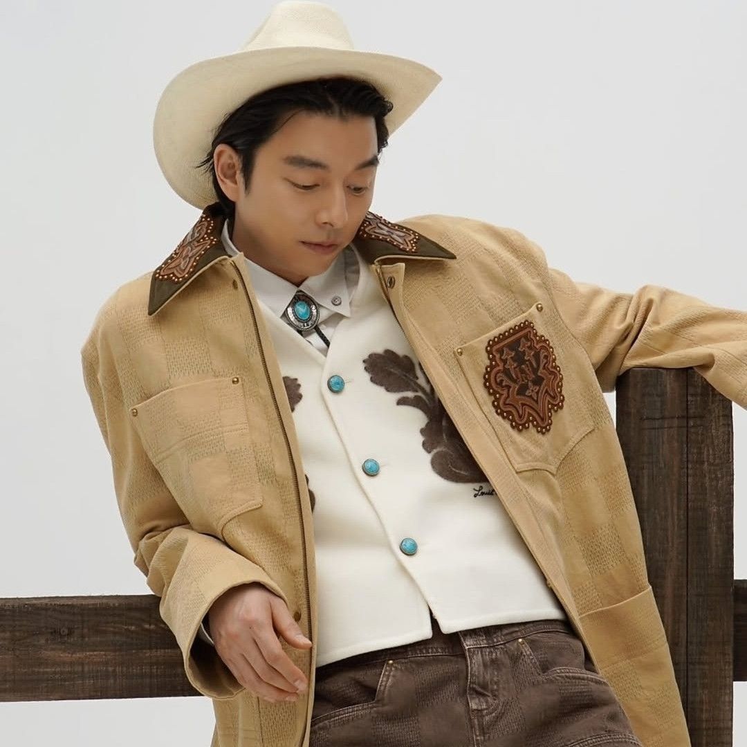 A moment captured by a fan of Gong Yoo