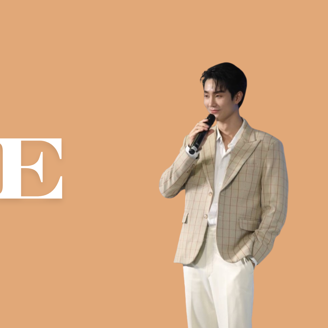 A moment captured by a fan of Force Jiratchapong Srisang