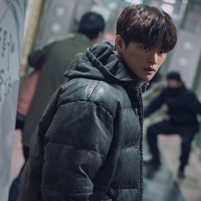 Recent activity shot of Seo Inguk