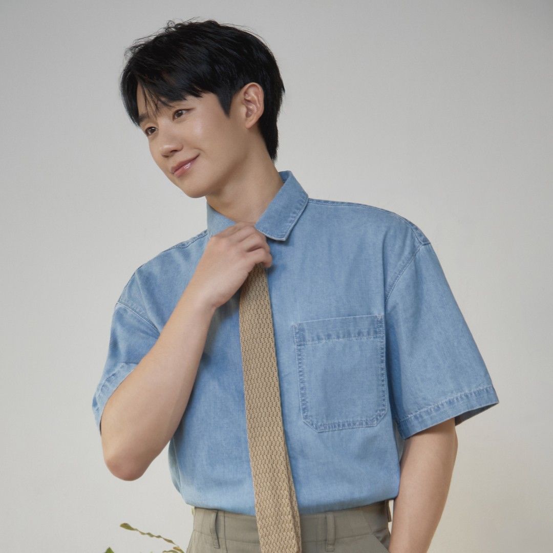 Recent activity shot of Jung Haein