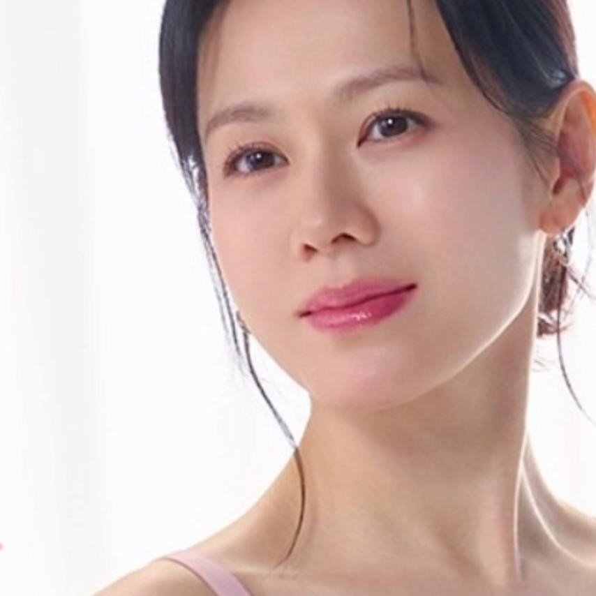 A moment captured by a fan of Son Yejin