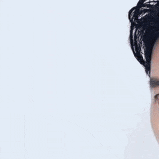 Momen yang diabadikan oleh penggemar Hyun Bin