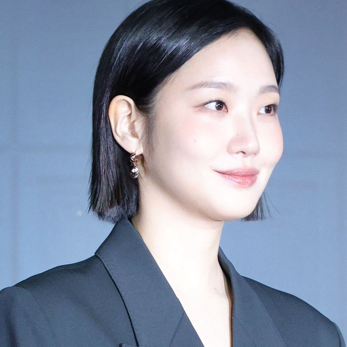 キム・ゴウンの最近の活動ショット