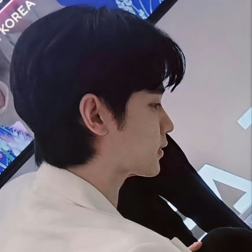 Latest photo of Kim Soohyun