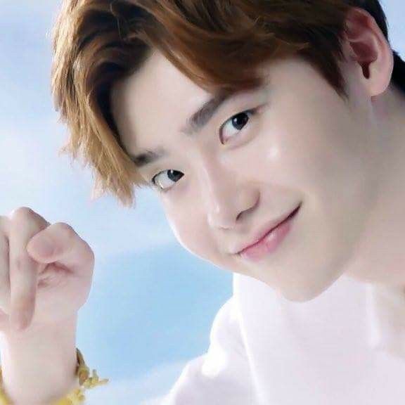 Latest photo of Lee Jongsuk