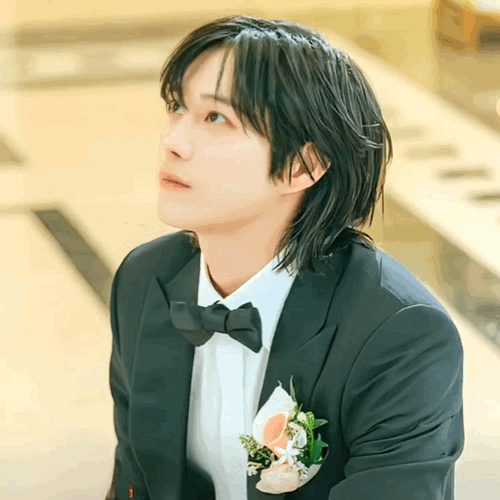 A moment captured by a fan of Kim Youngdae