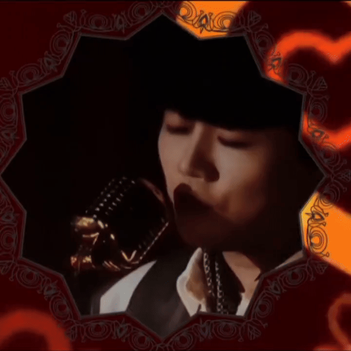 A moment captured by a fan of Hwang Youngwoong