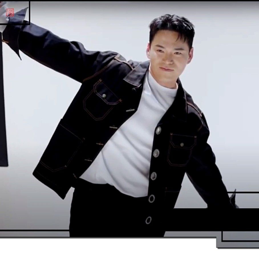 Behind-the-scenes cut of Lee Jung