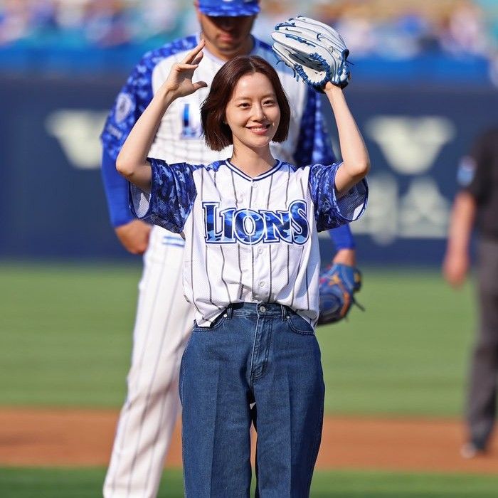 Latest photo of Moon Chaewon