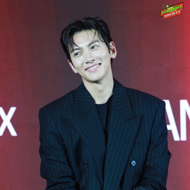 Recent activity shot of Ji Changwook