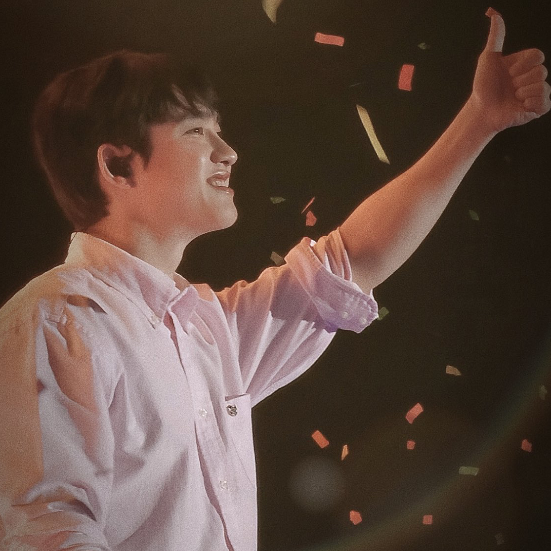 Behind-the-scenes cut of Doh Kyungsoo (D.O.)