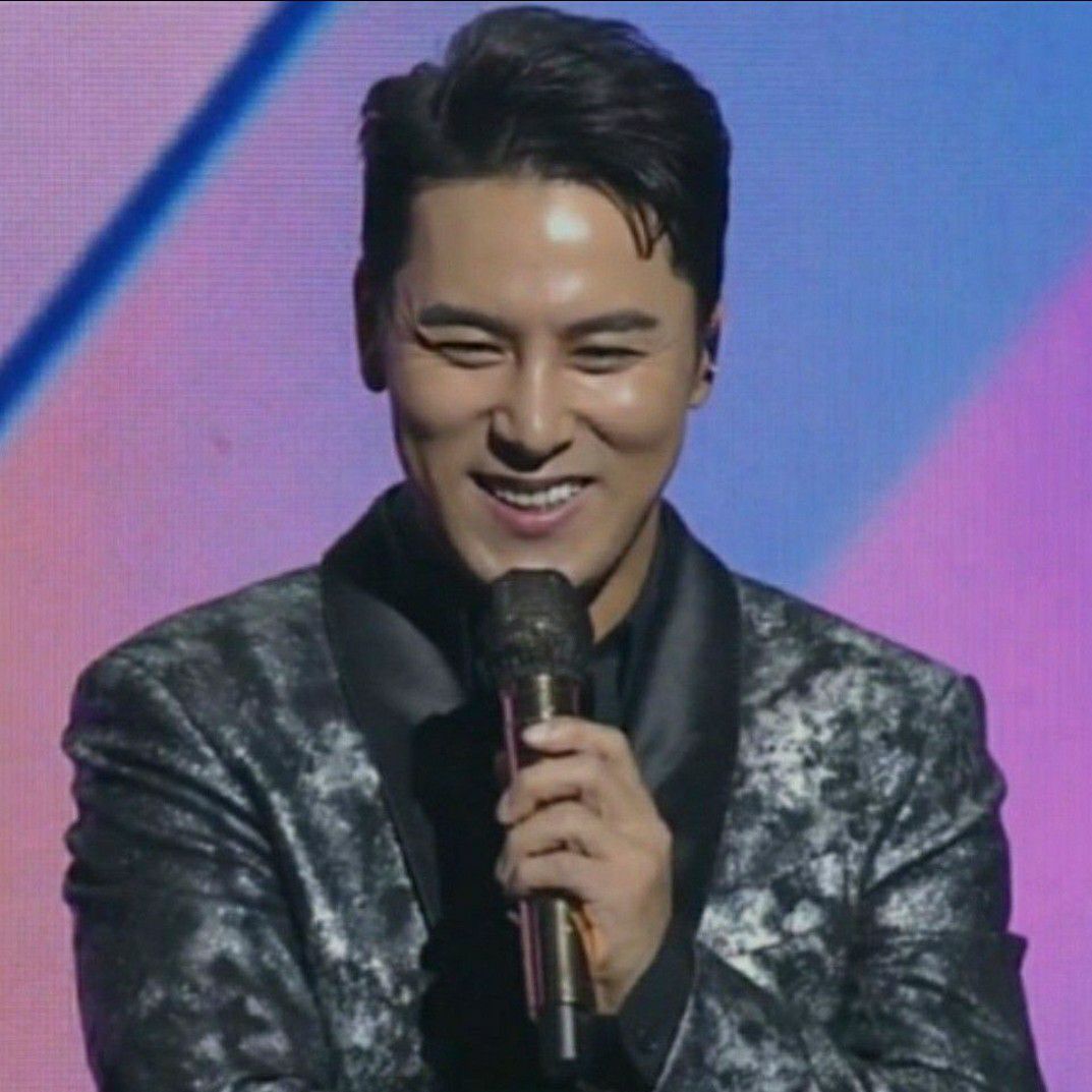 Foto kegiatan terbaru dari Jang Minho