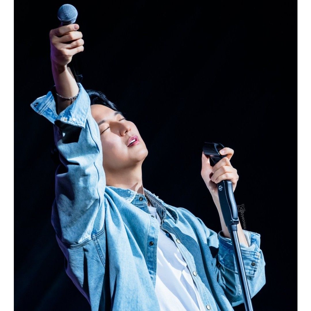 Behind-the-scenes cut of Kim Namgil