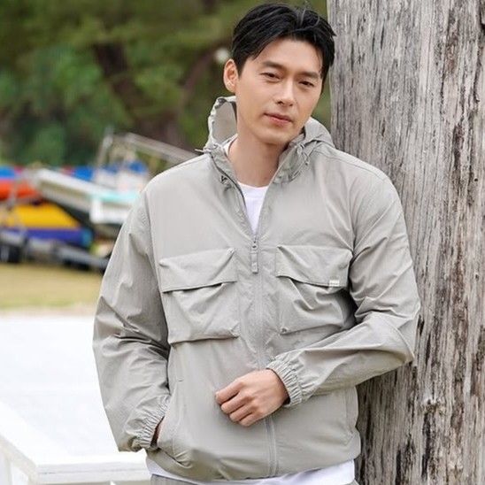 Cuplikan di balik layar dari Hyun Bin