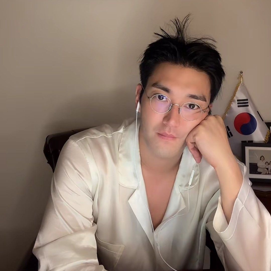 최시원 최근 활동샷