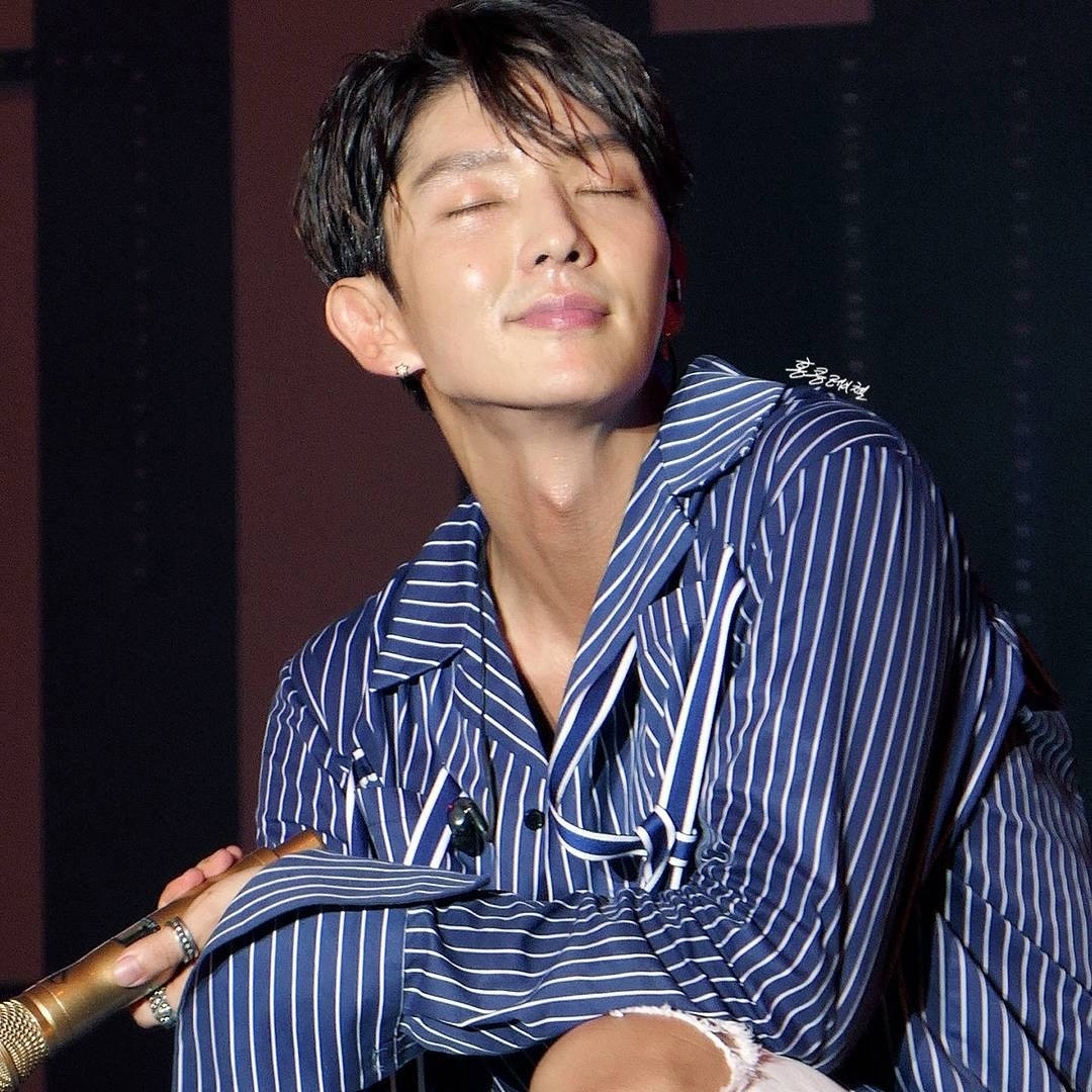 Recent activity shot of Lee Joongi