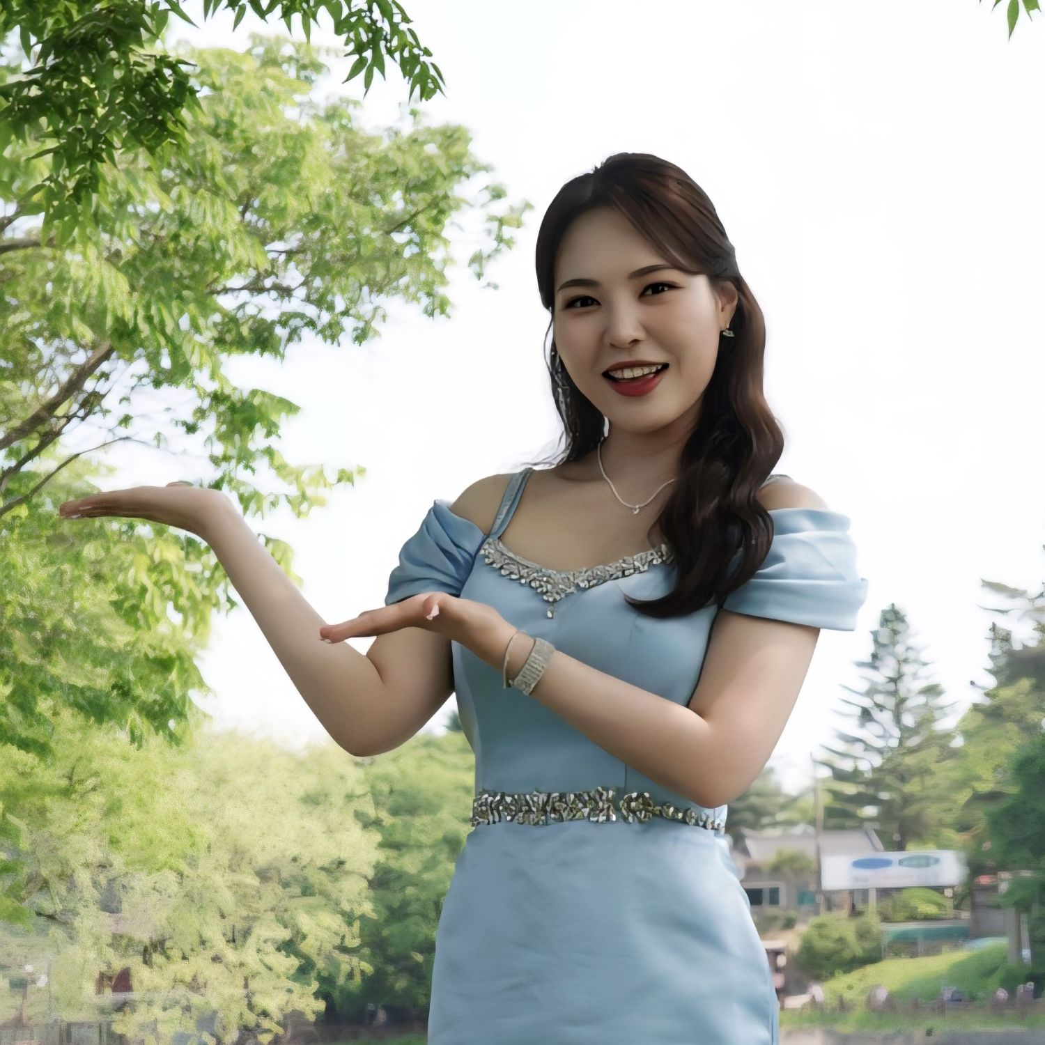 A moment captured by a fan of Miss Kim