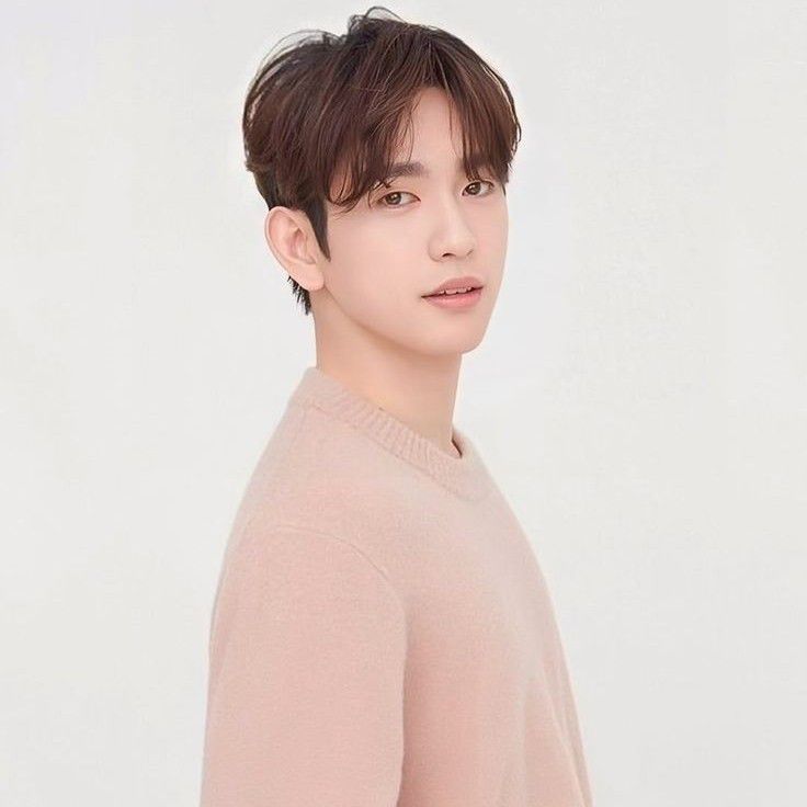 Latest photo of Park Jinyoung