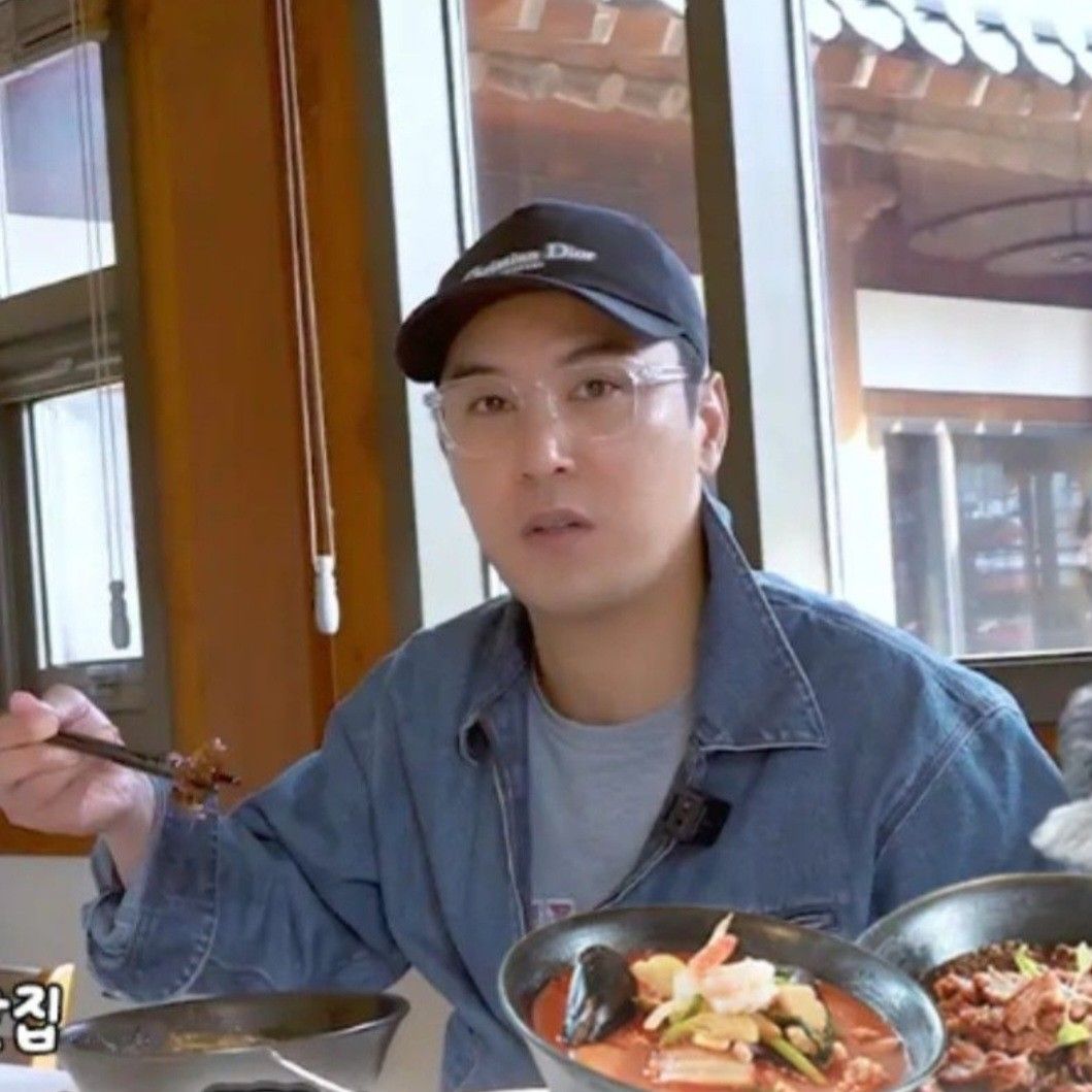 Behind-the-scenes cut of Jang Minho