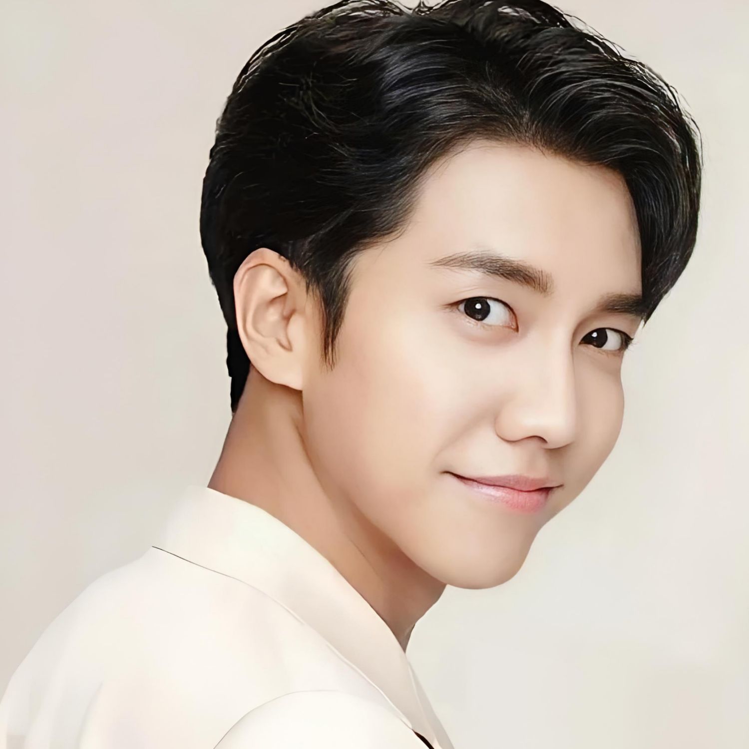 Recent activity shot of Lee Seunggi