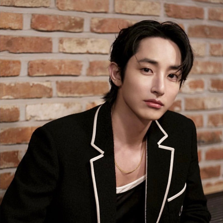 Behind-the-scenes cut of Lee Soohyuk