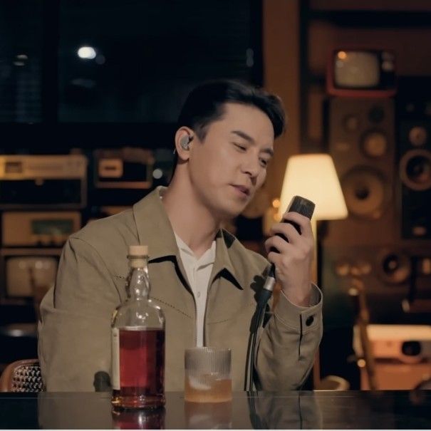 Recent activity shot of Jang Minho