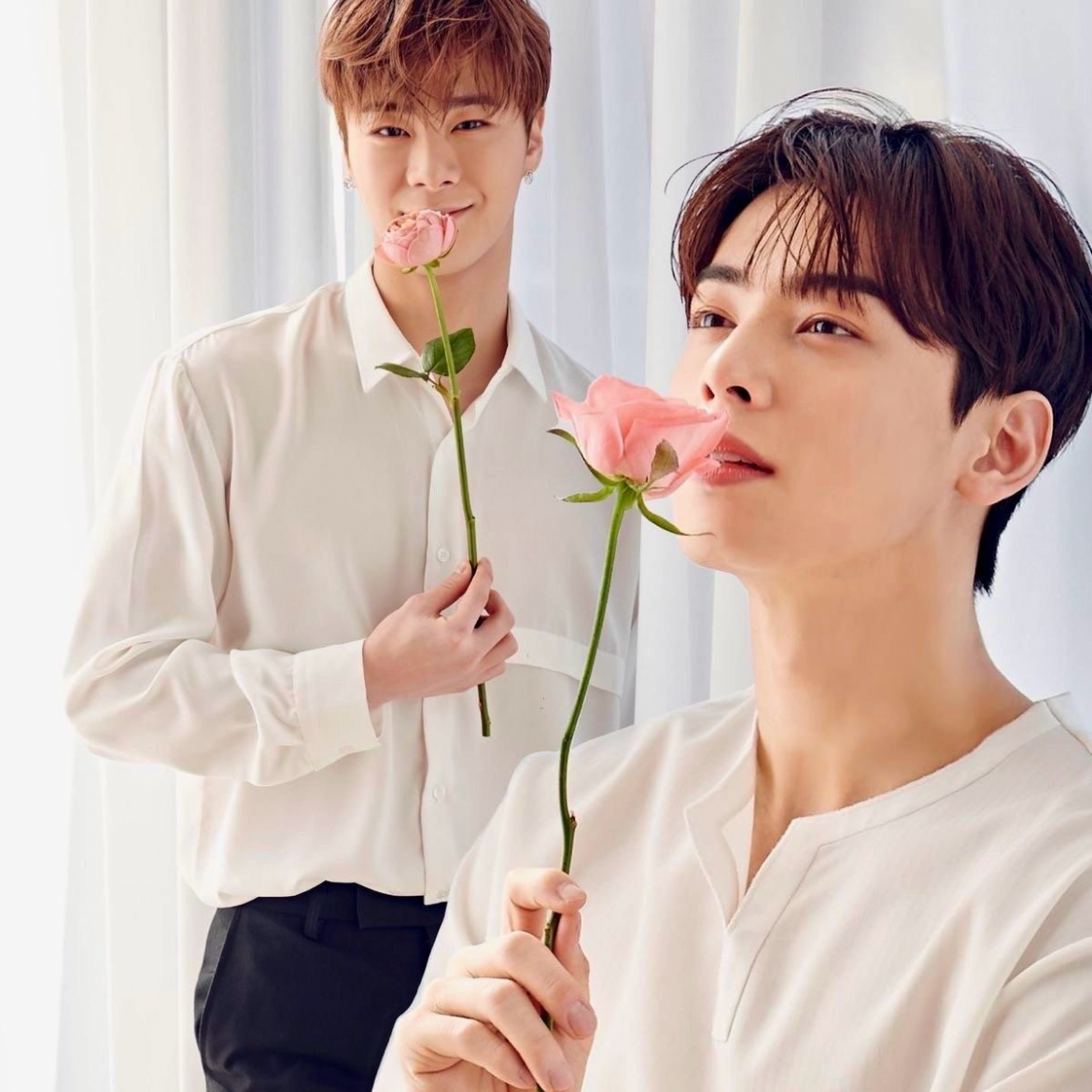 Latest photo of Cha Eunwoo