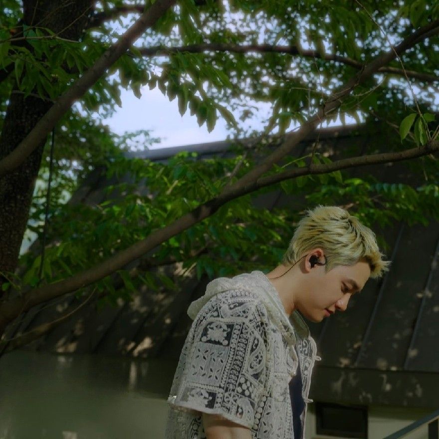 Latest photo of Doh Kyungsoo (D.O.)